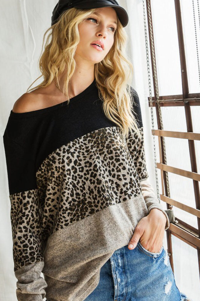 Color block taupe leopard knit top