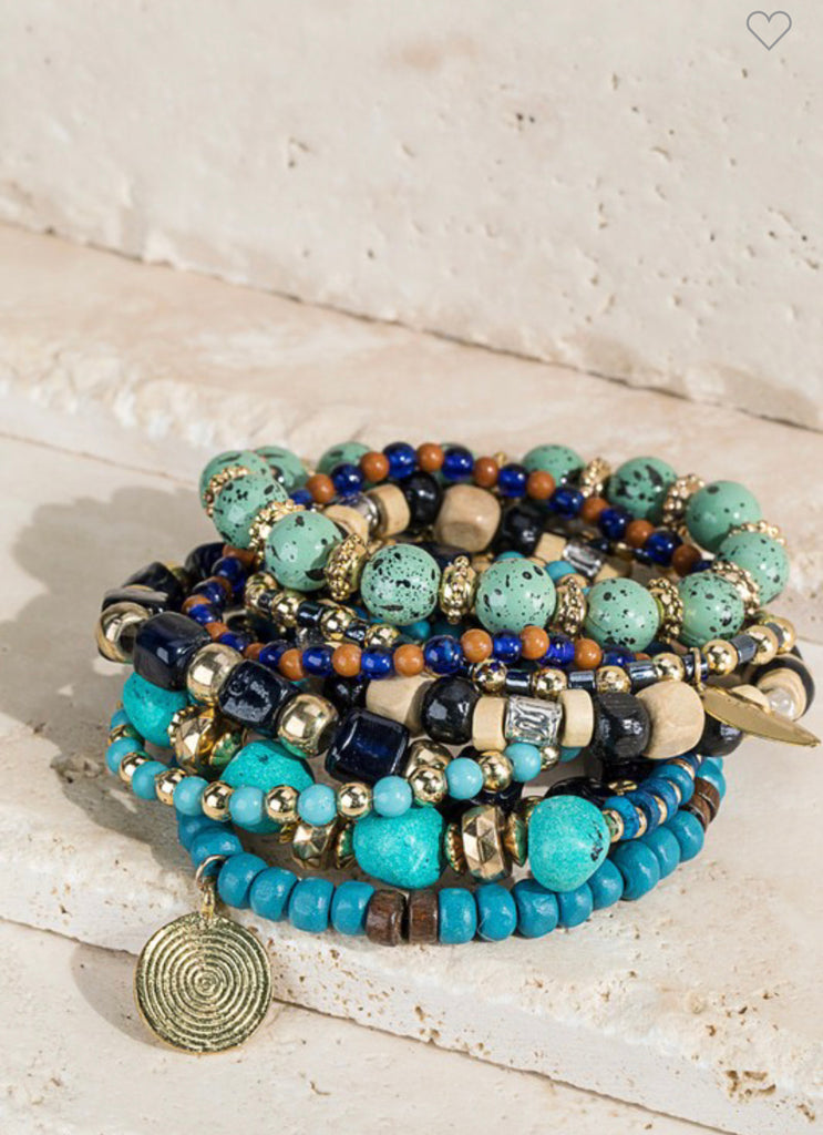 Stunning multi layered bracelet stacks (2 colors)