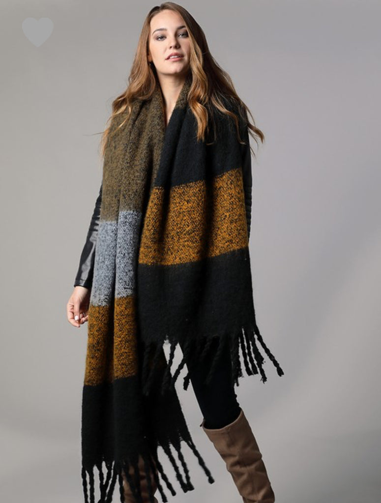Extra long chunky winter scarf