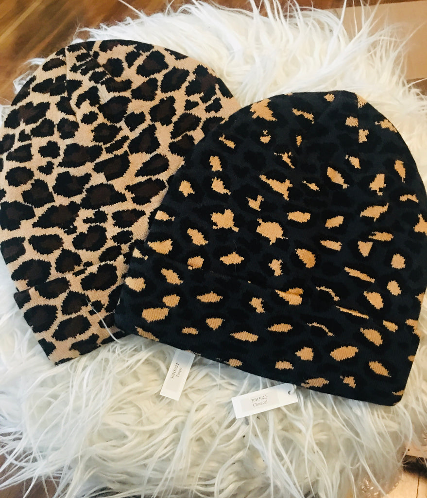 Soft leopard fine jacquard print knit beanie